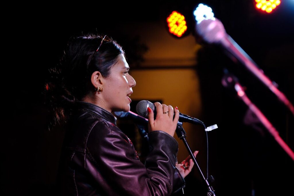 FABIOLA sul palco della finale di Zueni Sonici 2026